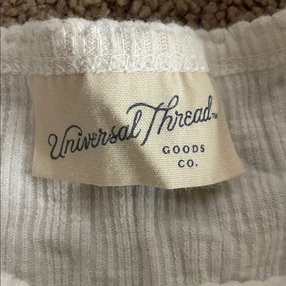 Universal Thread Cream Ribbed Top - Picture 2 of 3